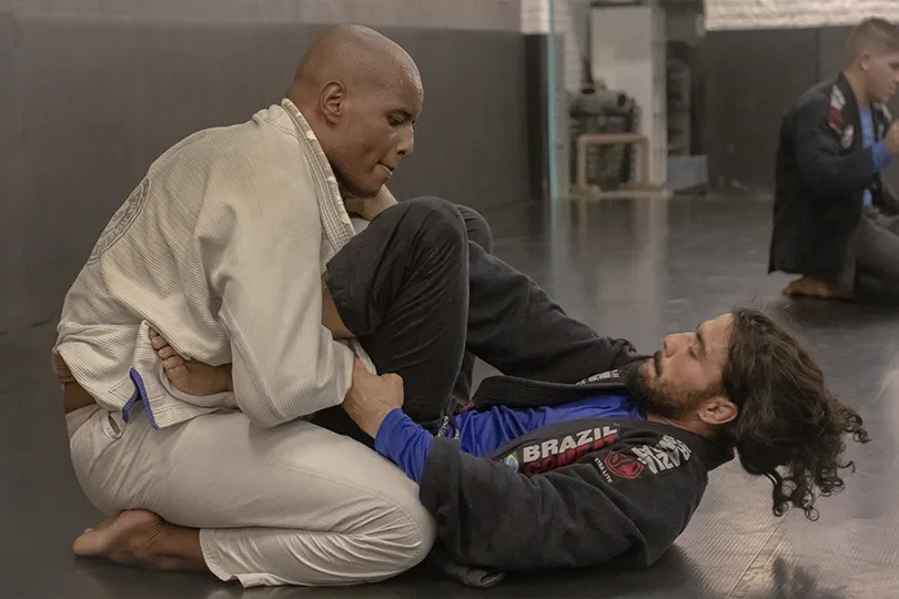 IJJ40